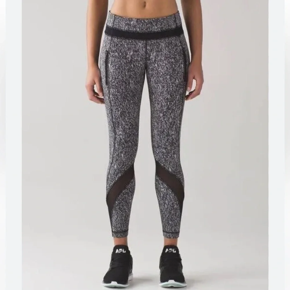 Lululemon Inspire Tight II